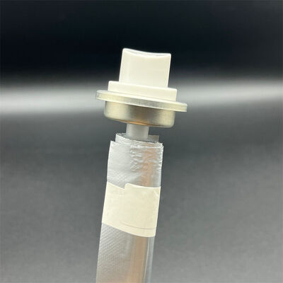 Συμπαγές θηλυκό καπάκι βαλβίδας σπρέι πιπεριού με ασφαλές μηχανισμό κλειδώματος